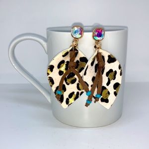 Beautiful faux leather earrings NEW